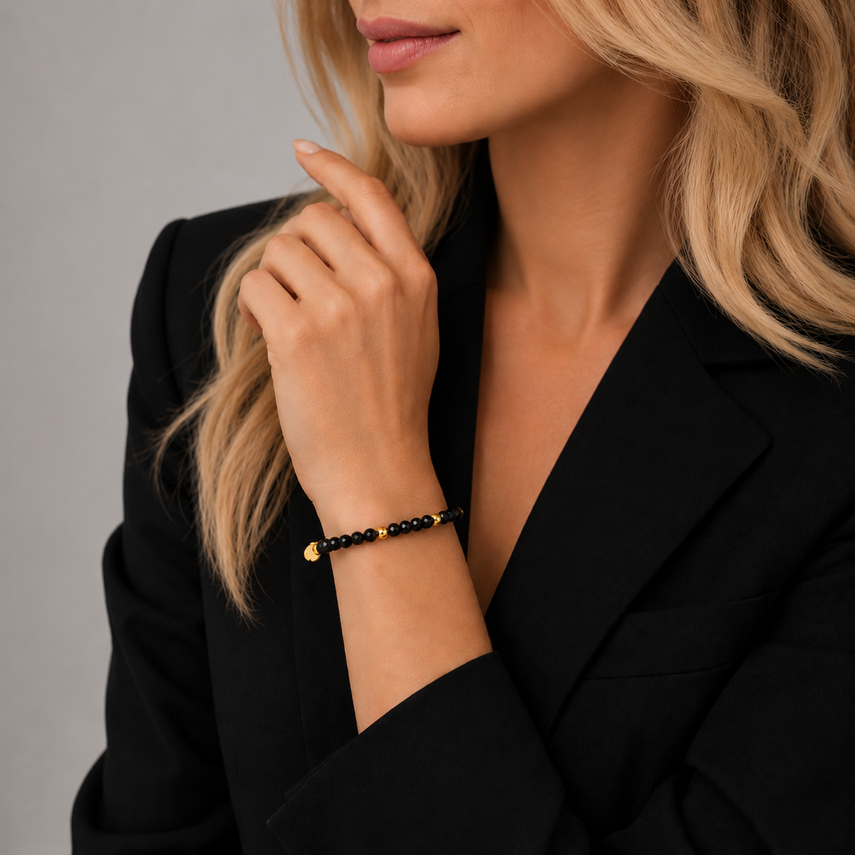 FACETTARMBAND -ELLA- SCHWARZ